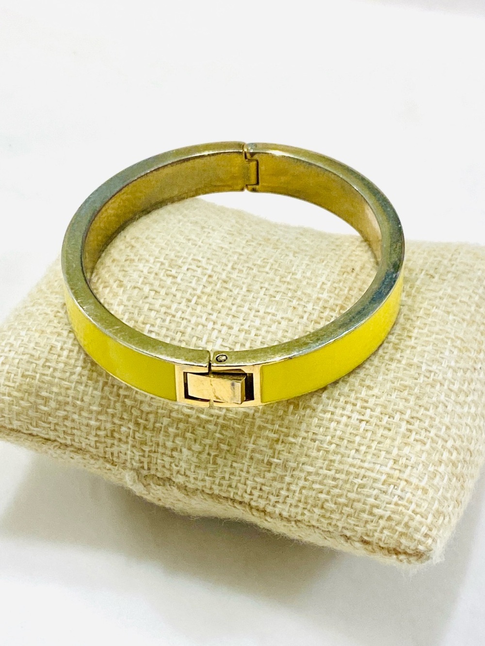 J.Crew Bright Yellow Enamel Hinged Bangle Bracelet Gold Tone Slim Stacking Cuff